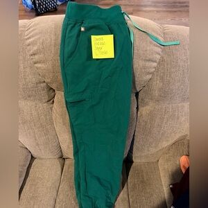 Figs Hunter Green Jogger Scrub Pants